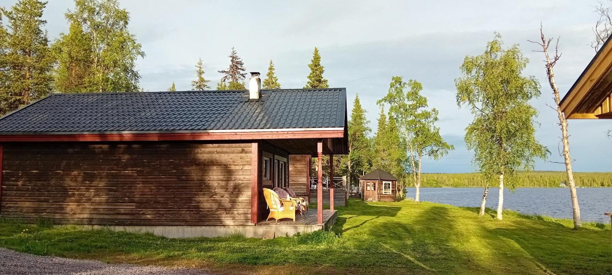 Lakeside Aurora Holiday home *