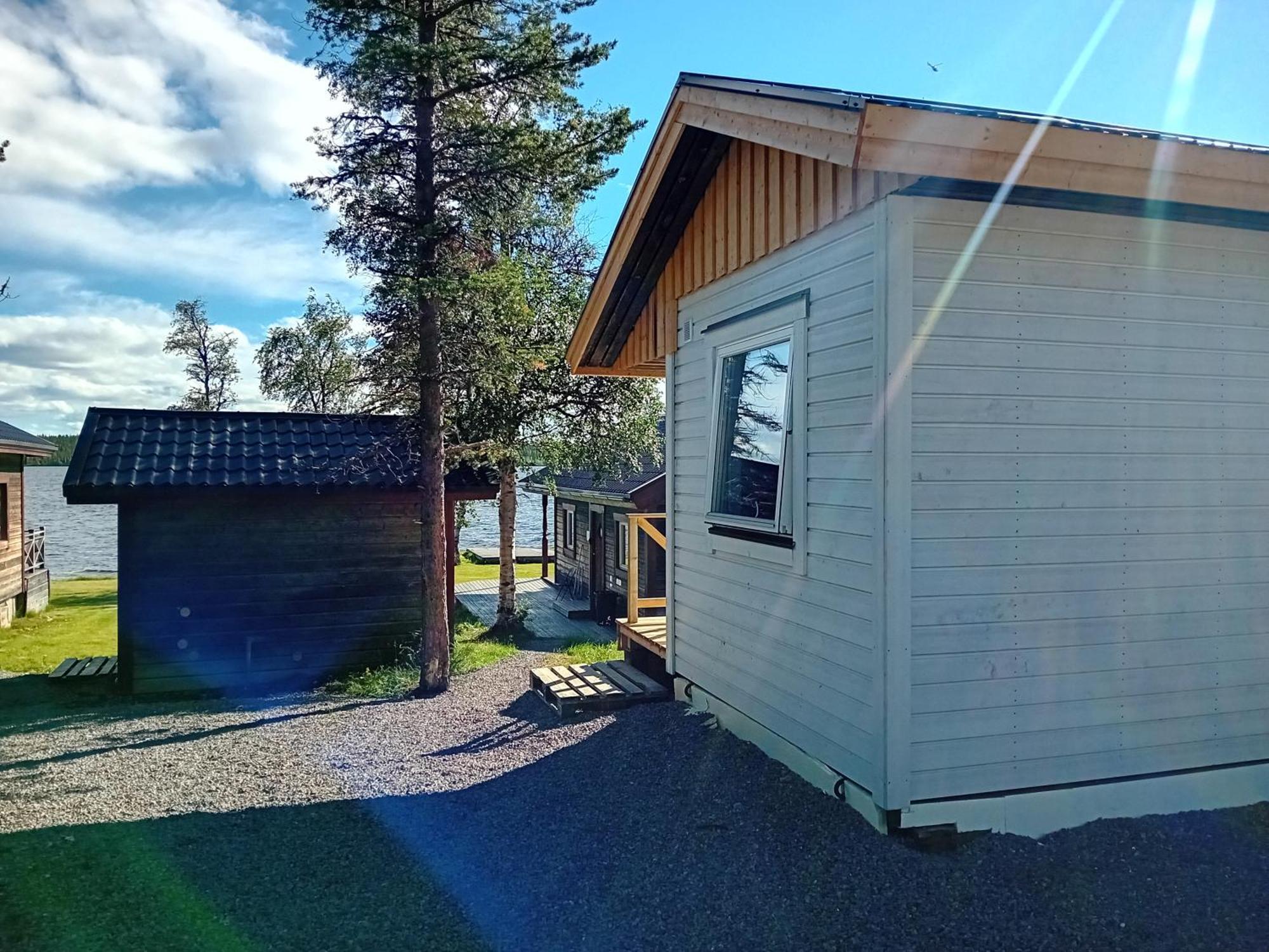 Lakeside Aurora Holiday home *