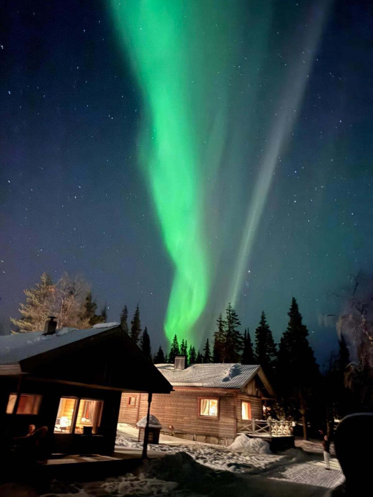 Lakeside Aurora Holiday home Kiruna